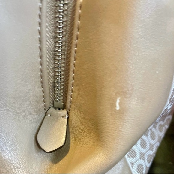 Coach Tan Shoulder Bag with Geometric Pattern - Picture 8 of 8